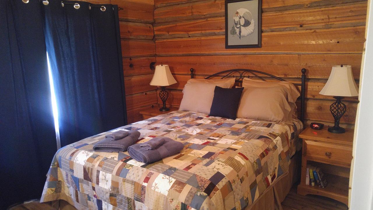Wolfwood Guest Ranch Villa Clearwater Exteriör bild